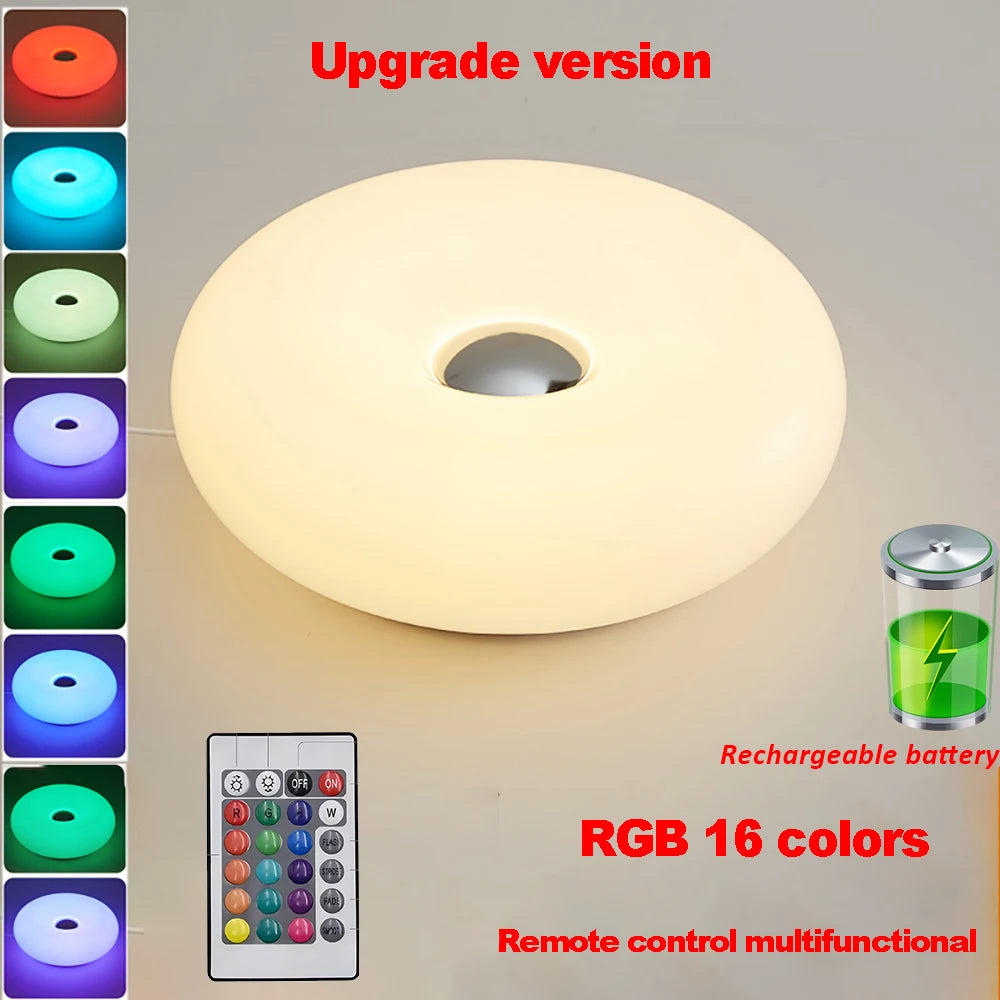 Donut table lamp