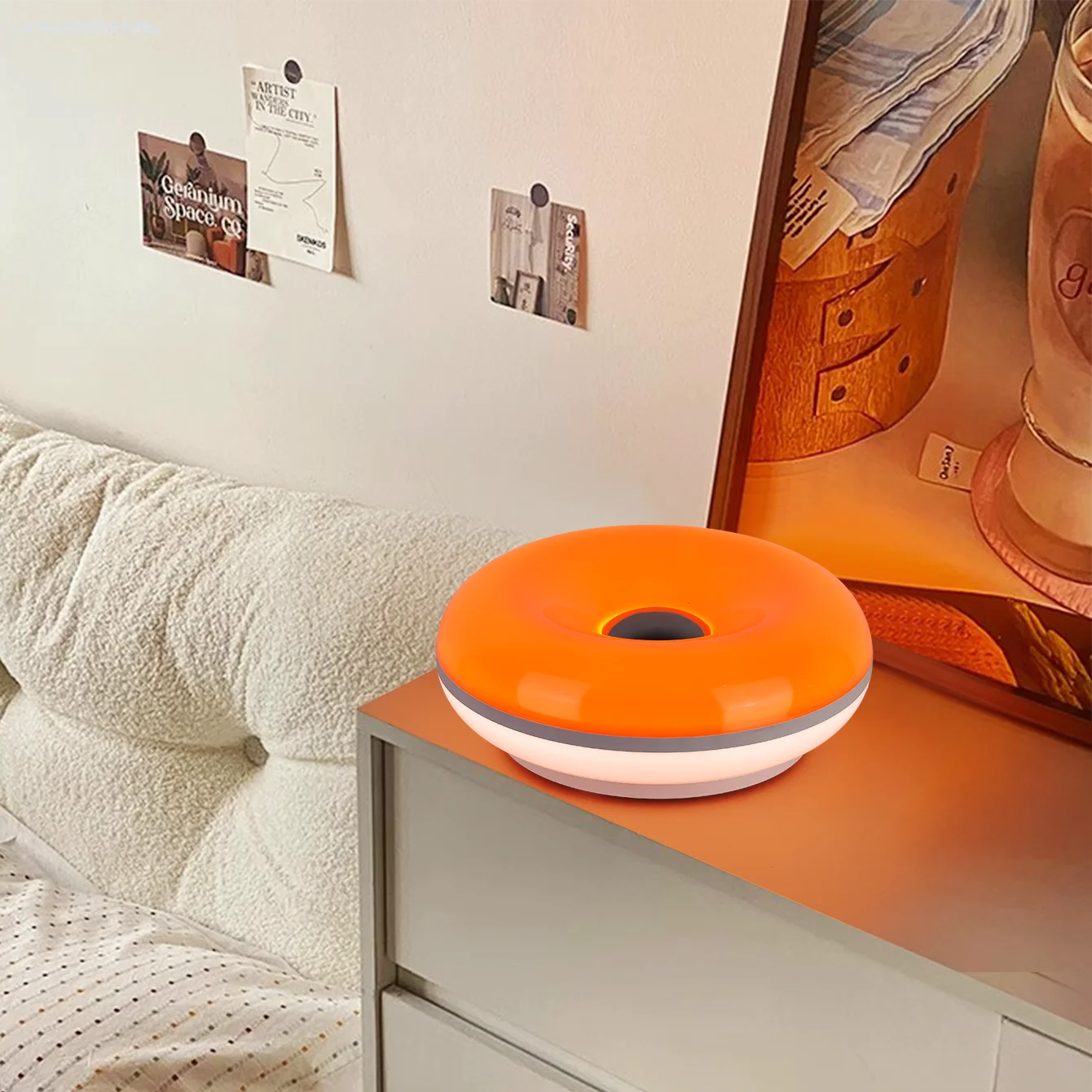 Donut table lamp